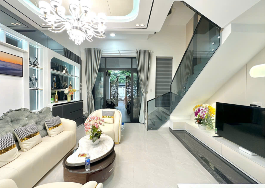 CHO THUÊ NHÀ 3 TẦNG MỚI 100% ĐƯỜNG LÊ VĂN SĨ, HÒA MINH, LIÊN CHIỂU, ĐÀ NẴNG