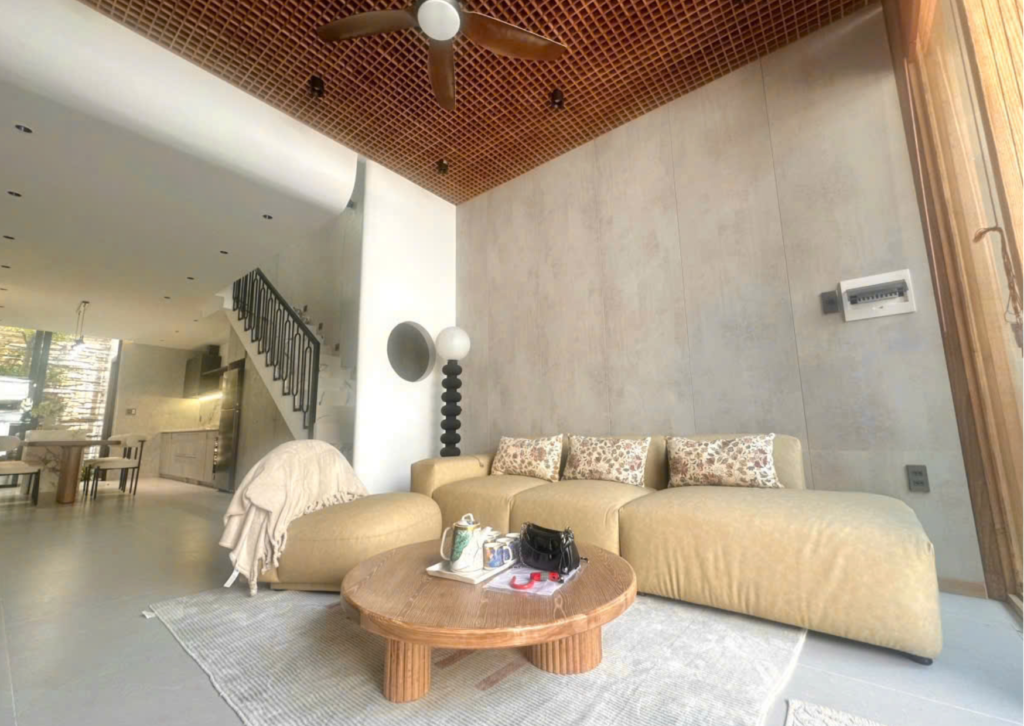 CHO THUÊ NHÀ 3 TẦNG, NỘI THẤT ĐẸP KHU NAM VIỆT Á, NGŨ HÀNH SƠN, ĐN