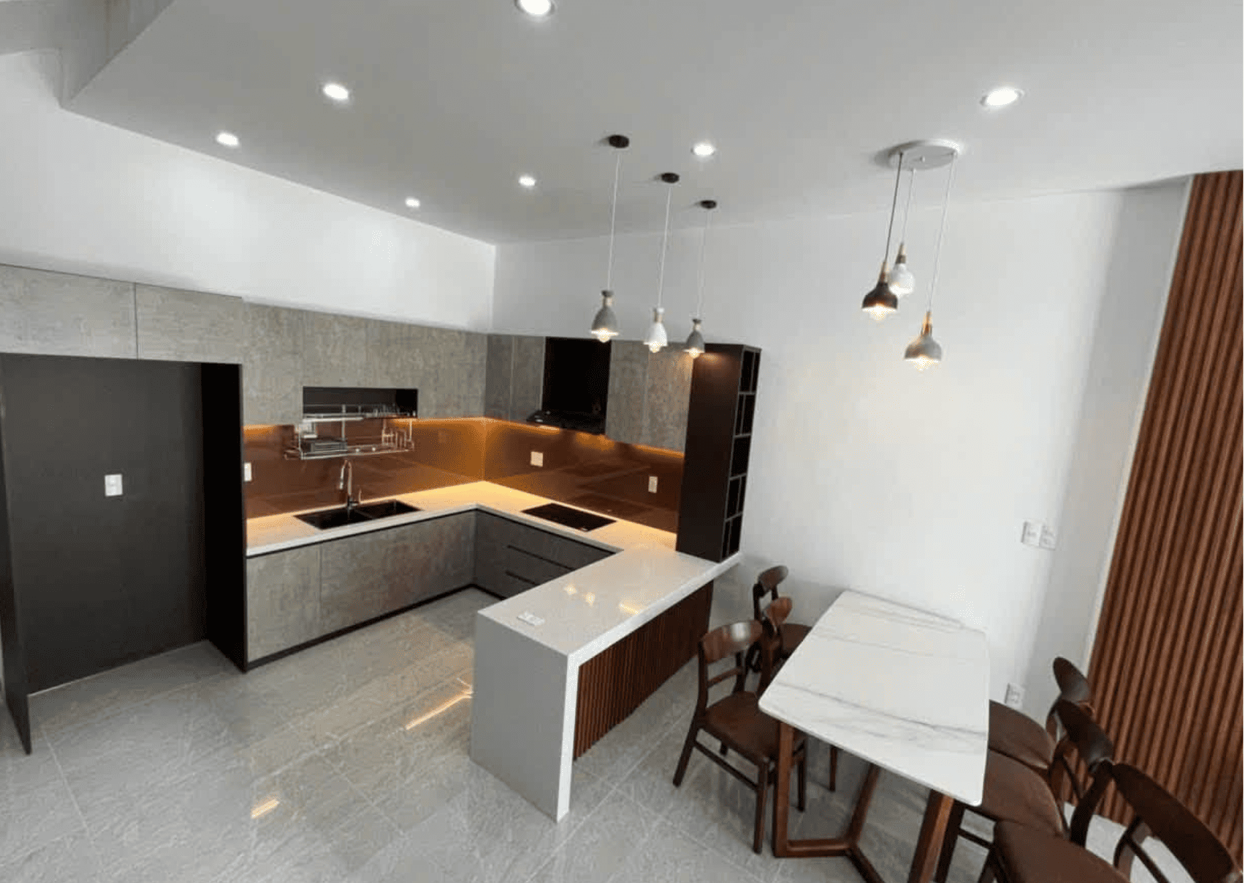 CHO THUÊ NHÀ 3 TẦNG ĐƯỜNG TRẦN KIM XUYẾN, HÒA XUÂN, ĐÀ NẴNG