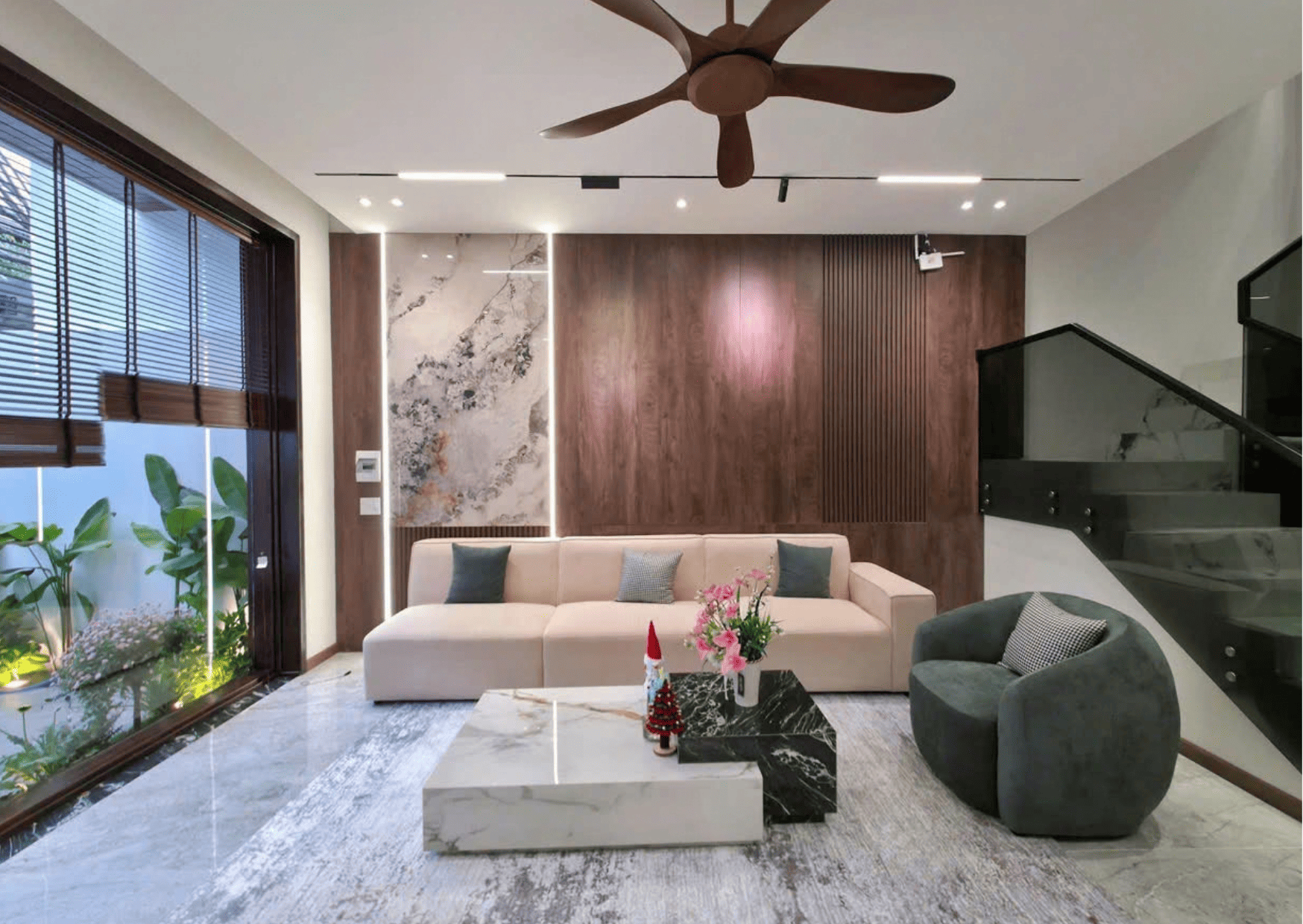 CHO THUÊ NHÀ 3 TẦNG HIỆN ĐẠI ĐƯỜNG HUỲNH NGỌC ĐỦ, HÒA XUÂN