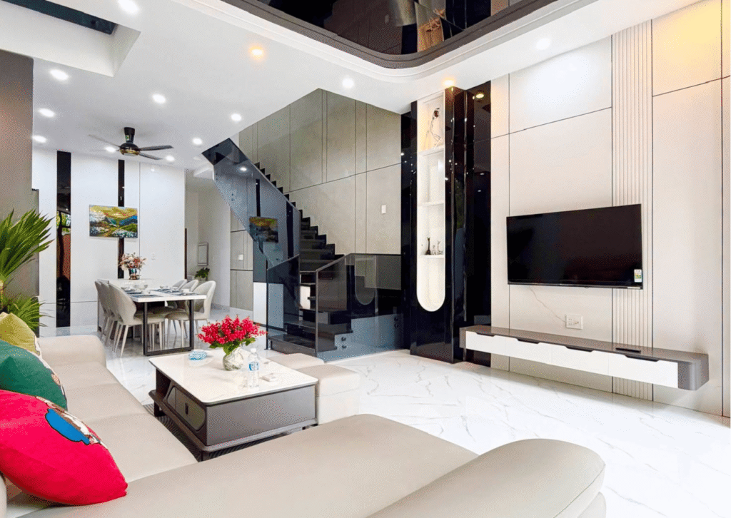 NHÀ 3 TẦNG HIỆN ĐẠI, MỚI 100% ĐƯỜNG THANH LƯƠNG 31, HÒA XUÂN