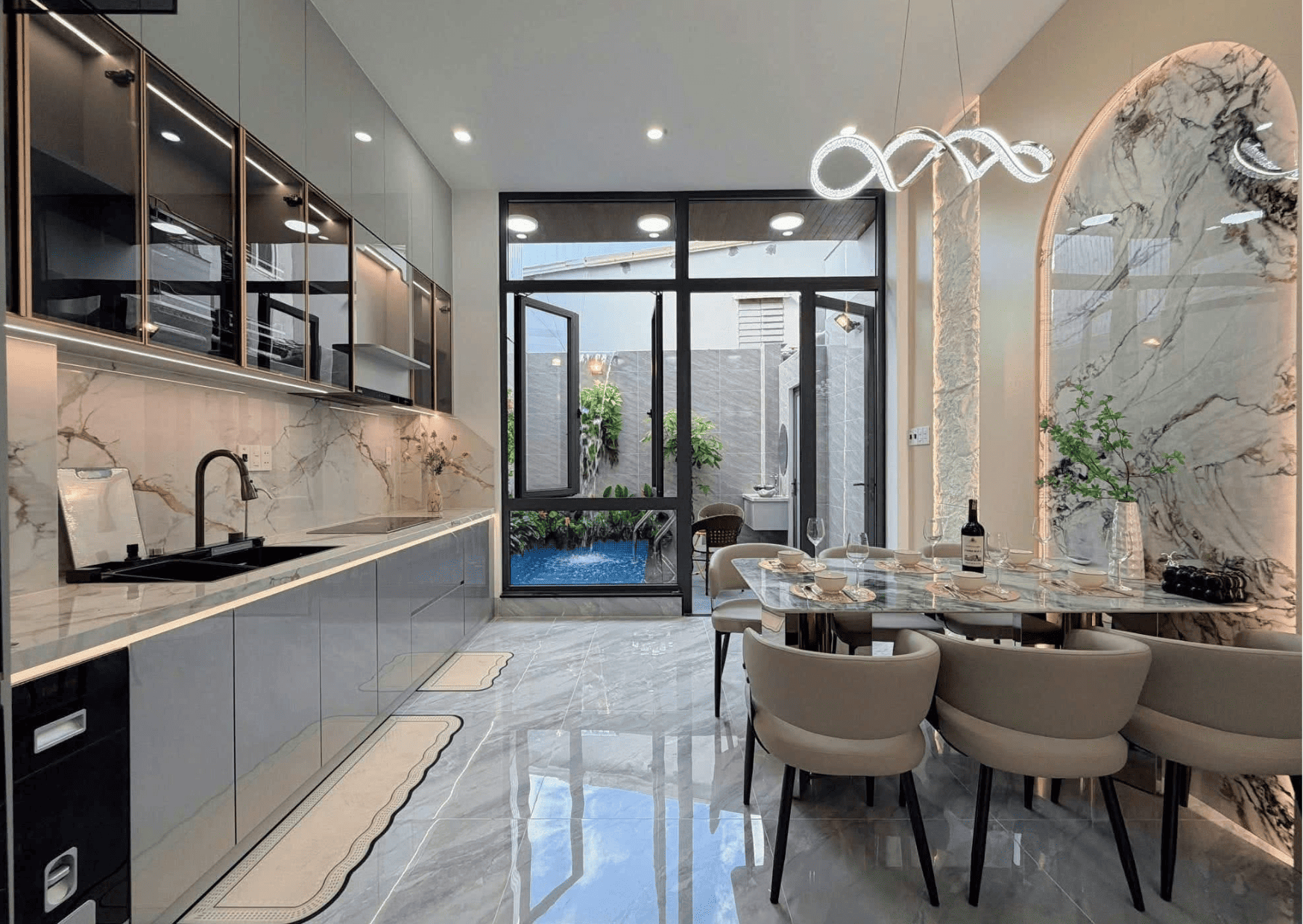 NHÀ 4 TẦNG HIỆN ĐẠI, MỚI XÂY CÓ HỒ BƠI MINI HẺM NGUYỄN HOÀNG, TRUNG TÂM ĐÀ NẴNG