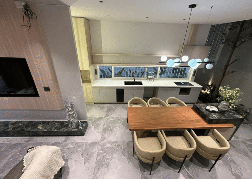 NHÀ 4 TẦNG HIỆN ĐẠI, NỘI THẤT CAO CẤP ĐƯỜNG ĐA MẶN, NAM VIỆT Á